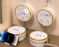 旅行多功能插板