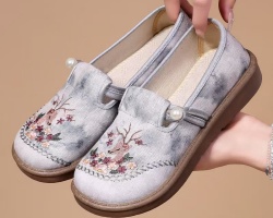 民族刺繡休閒鞋