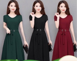 修身顯瘦連衣裙